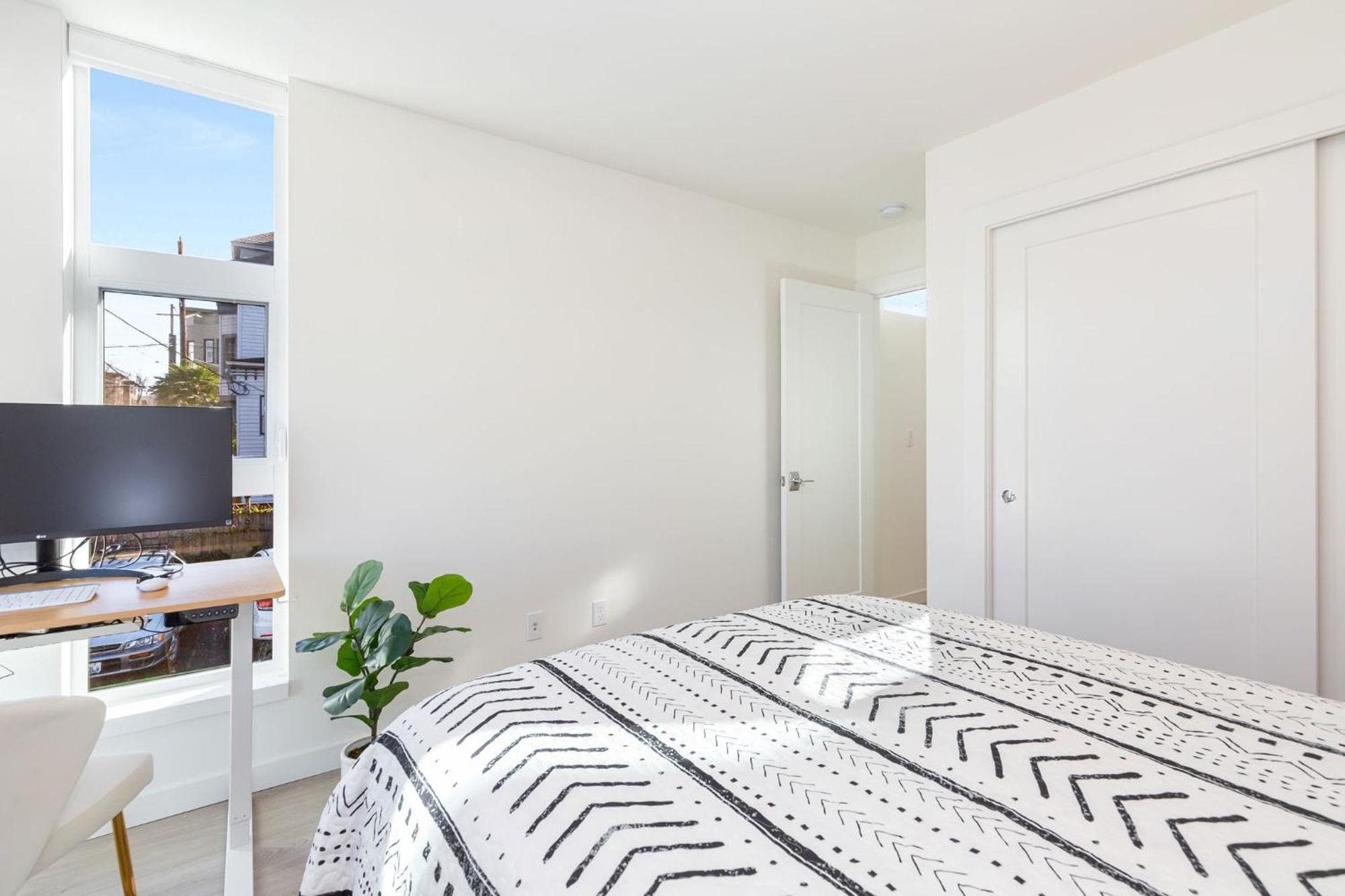 2br 2ba Capitol Hill Cozy Haven- Rooftop Holiday home *